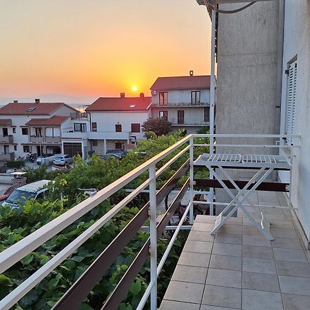 Apartments With A Parking Space Crikvenica - 5553 المظهر الخارجي الصورة